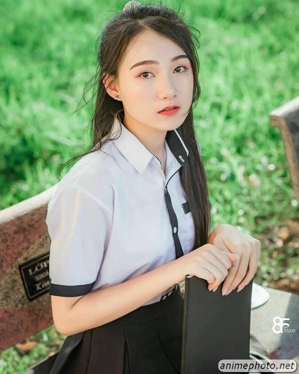 Selfie chân dung gái xinh mặt mộc đáng yêu nhất