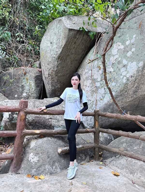 ảnh lý huỳnh thanh thảo 18