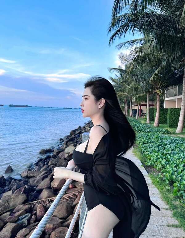 ảnh lý huỳnh thanh thảo 3