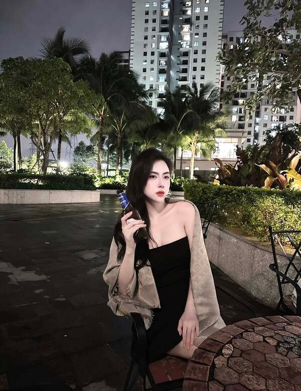 ảnh lý huỳnh thanh thảo 5