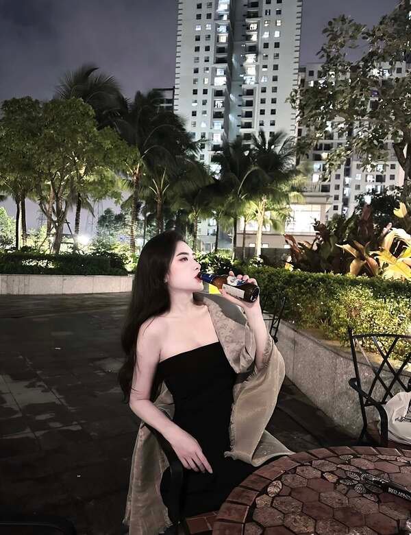 ảnh lý huỳnh thanh thảo 6