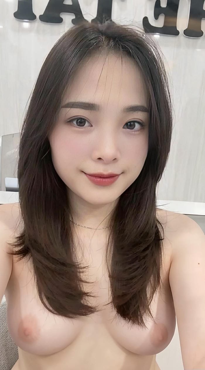 Ngắm Sugar Baby pose quyến rũ nghệ thuật