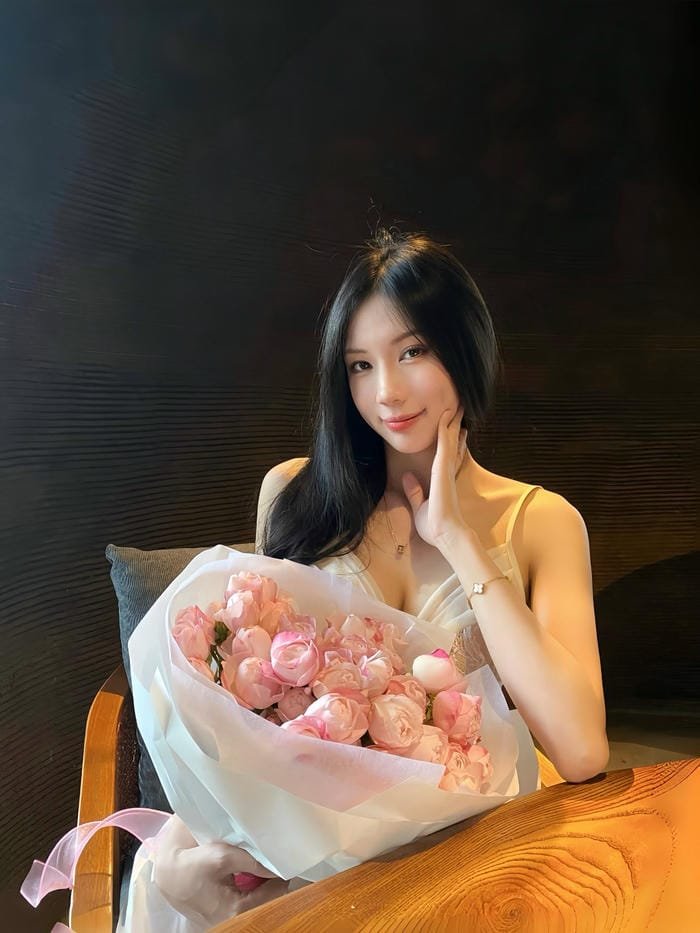 Album hot girl Hương Giang đẹp lung linh