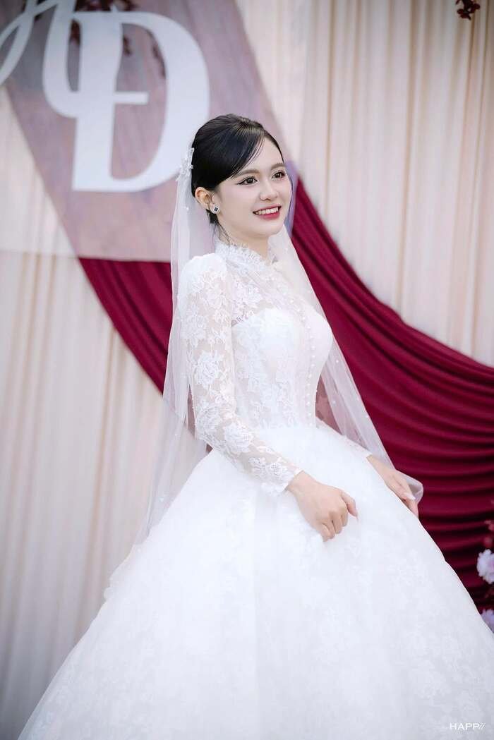 Ảnh cô dâu lung linh ánh sáng