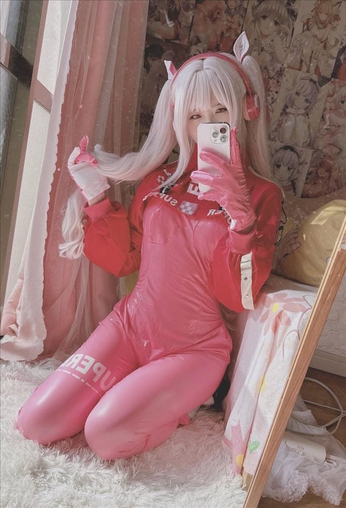 Ảnh cosplay Xidaidai dáng vẻ gợi cảm tinh xảo