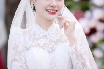 Top 1001+ ảnh cô dâu mặc áo cưới, áo hỷ xinh đẹp duyên dáng 2026