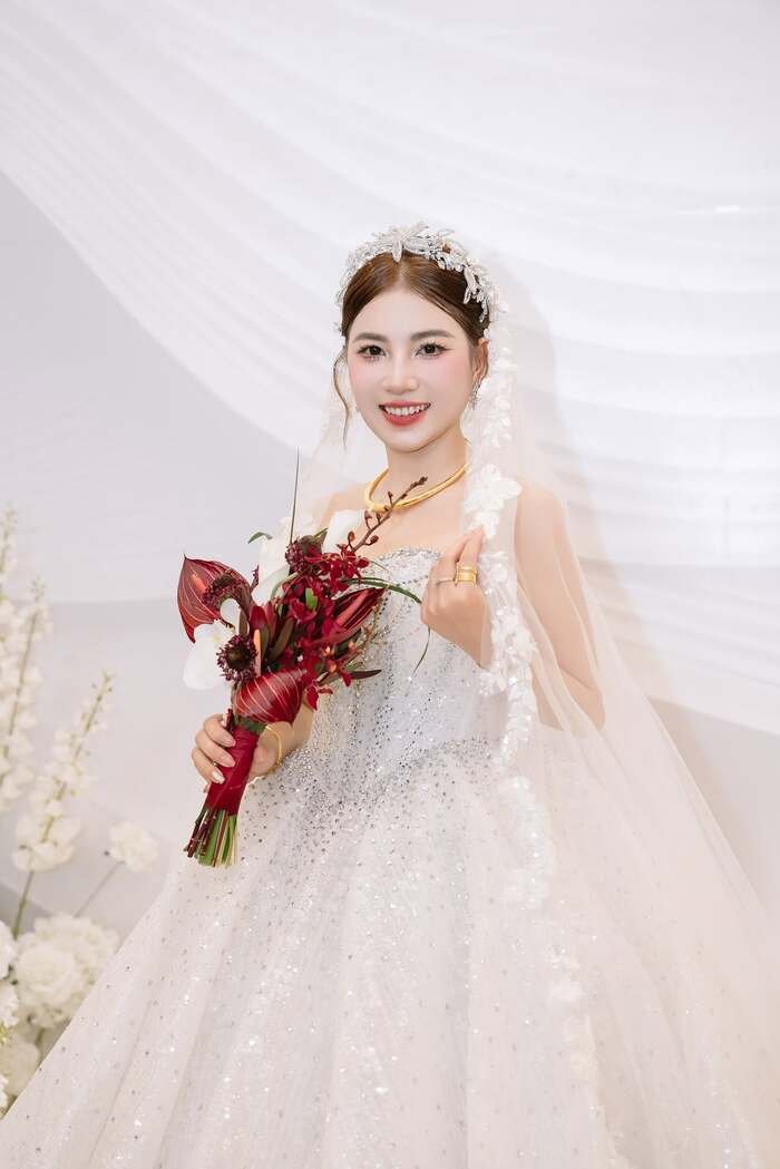 Ngắm ảnh cô dâu nứng lừng nóng bỏng
