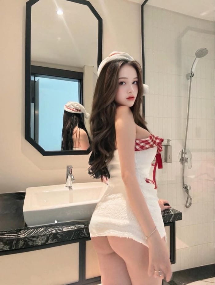 Ngắm ảnh gái mông to tinh tế