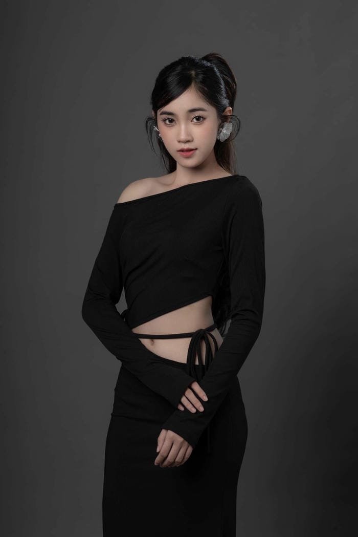 Album ảnh Trần Thu Hiền gợi cảm nổi bật