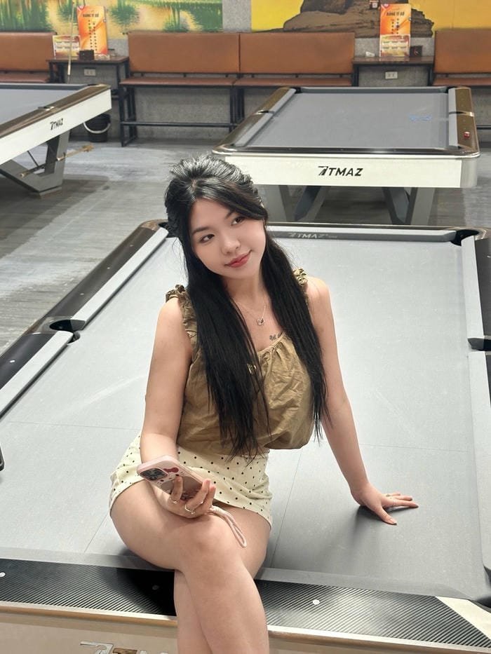 Album ảnh quyến rũ hot girl Hiền Nhi ngực khủng