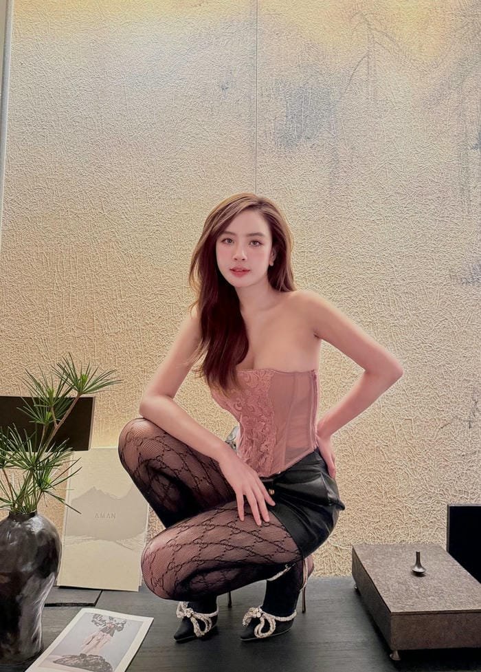 Ảnh Nguyễn Lan Phương bikini sexy cuốn hút