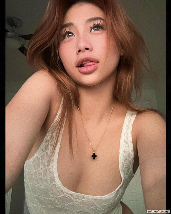 Ảnh avatar Louis Phạm bikini style hot girl