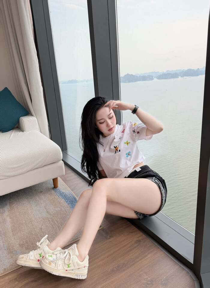 Ảnh avatar Thuỳ Anh sexy cute