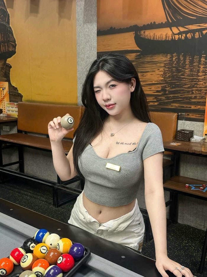 Ảnh đẹp Hiền Nhi ngực khủng gợi cảm