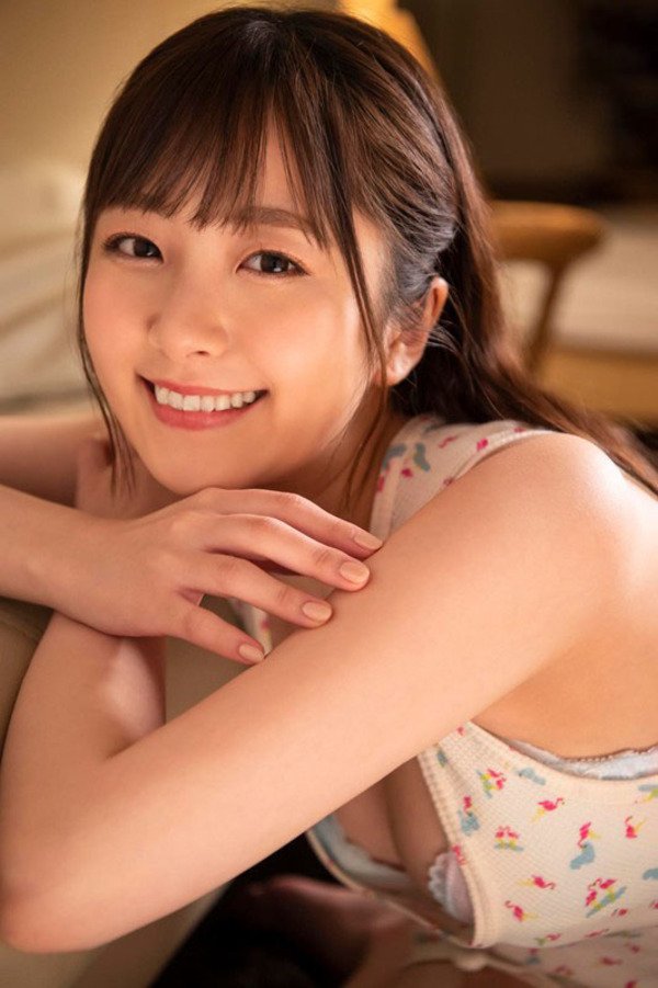 Aozora Hikari là ai