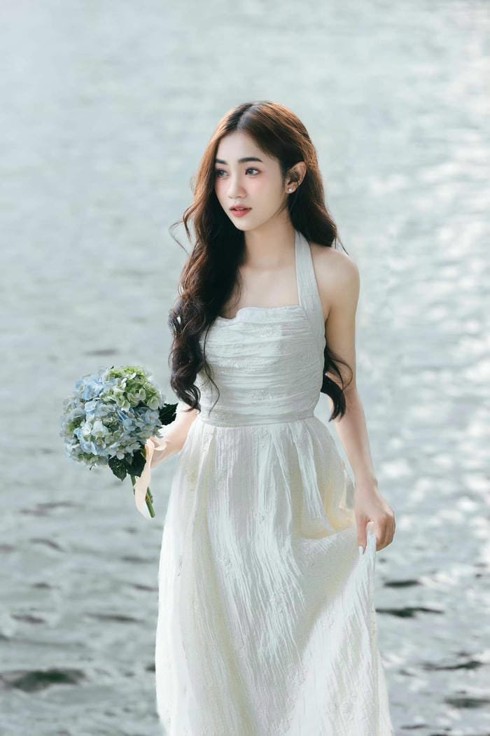 Bộ ảnh Trần Thu Hiền sexy cuốn hút