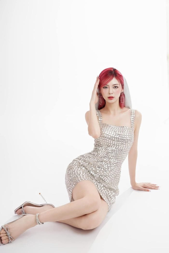 Bộ sưu tập Liz Kim Cương bikini