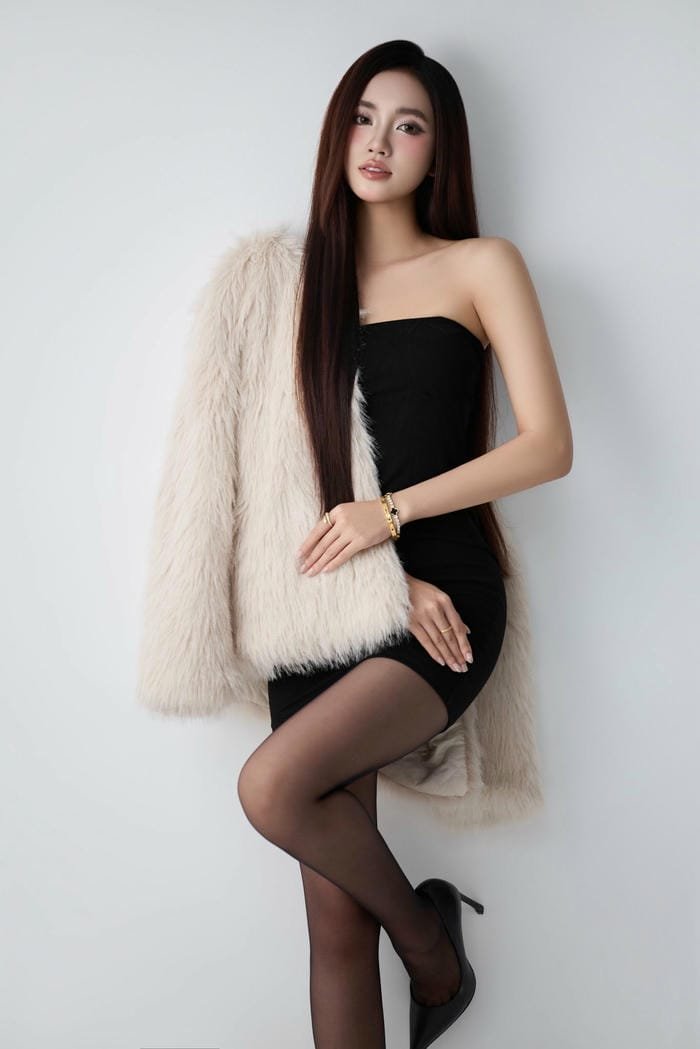 Hình ảnh Trần Thu Hiền sexy hot trend