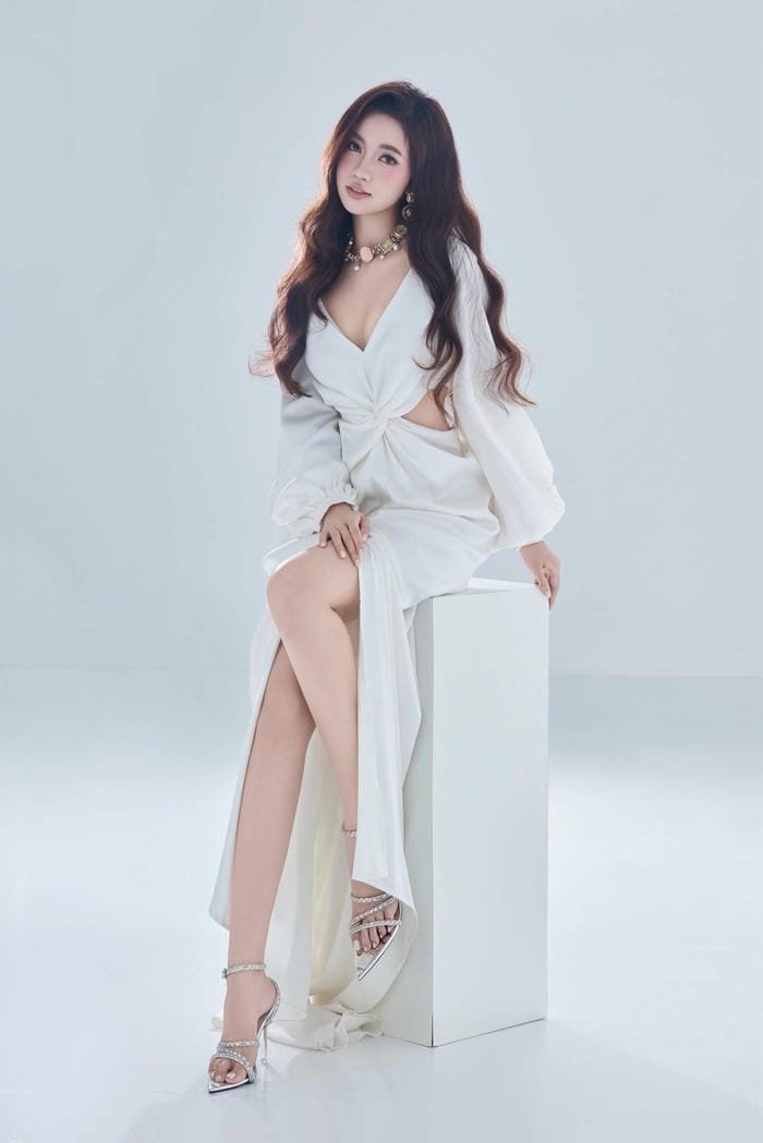 Hình avatar Trần Thu Hiền gợi cảm hot