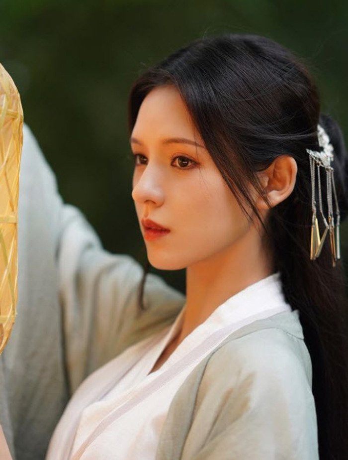 Lin Yuxi là ai 1