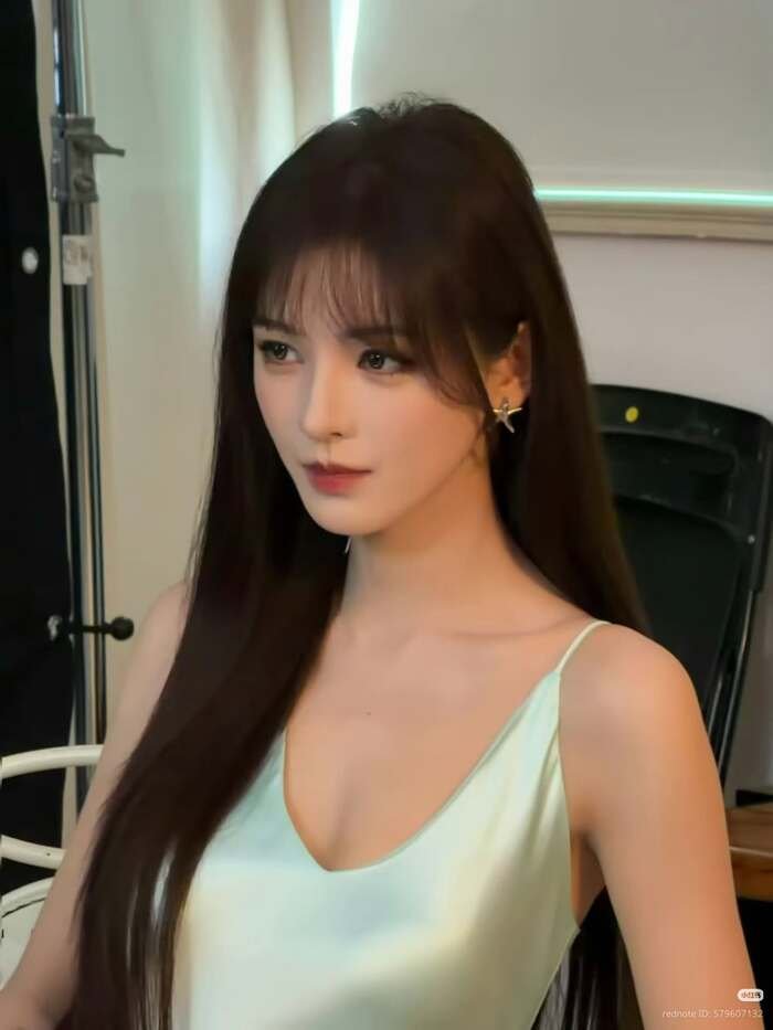 Lin Yuxi là ai 11