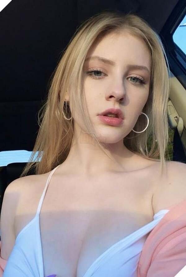 Melody Mark là ai 2