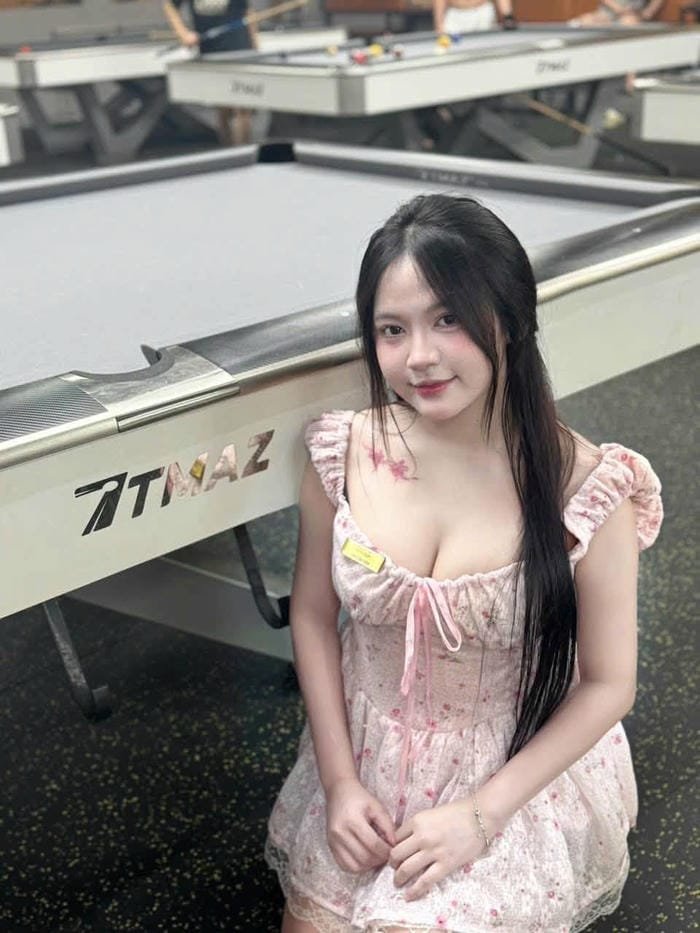 Ngắm Hiền Nhi hot girl ngực khủng gợi cảm