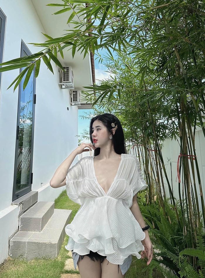 Ngắm Phan Thị Lê Na bikini hot girl Việt Nam