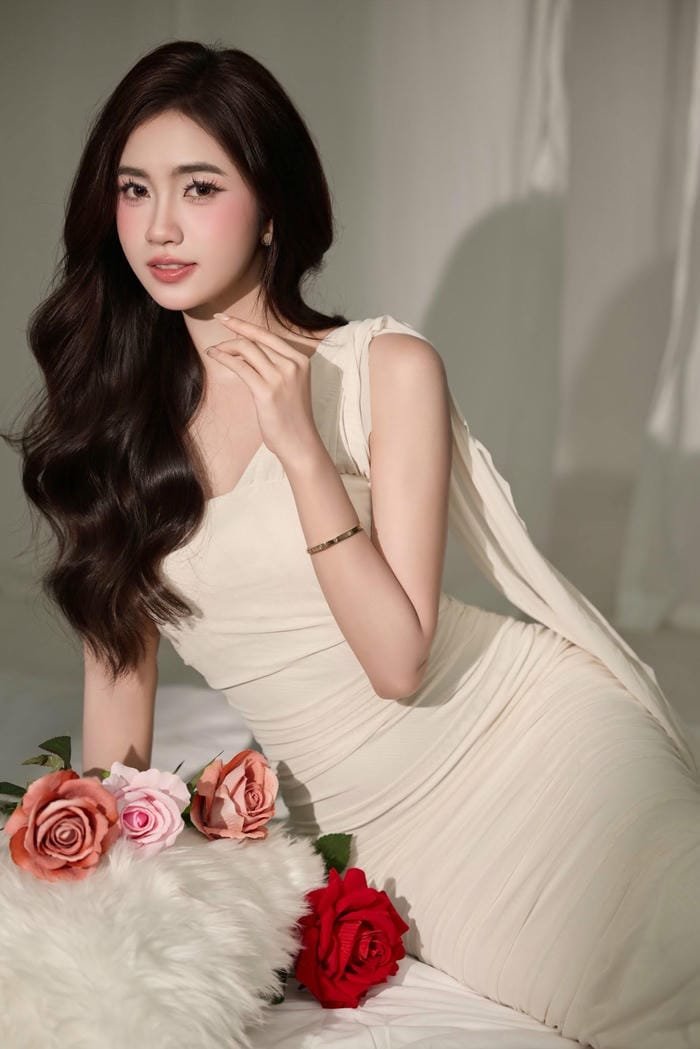 Tải bộ ảnh Trần Thu Hiền quyến rũ