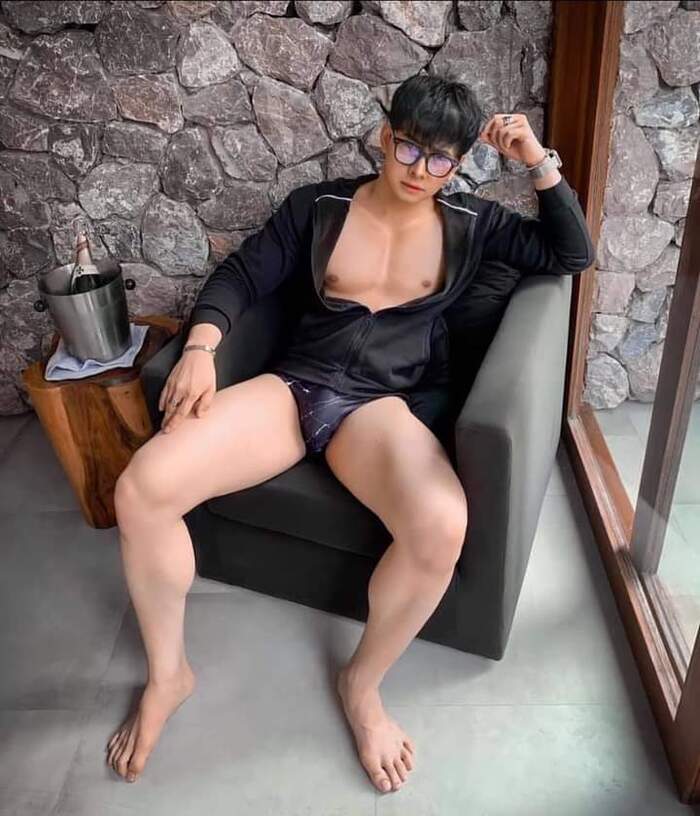Ảnh Boy Đẹp Cặc To Show Hàng