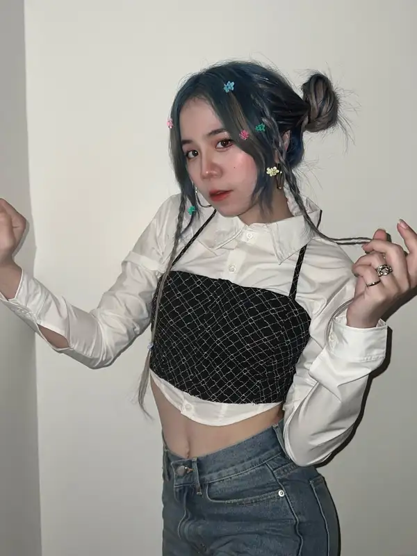 Ảnh Nóng Sex Mèo Simmy Thân Hình Hấp Dẫn