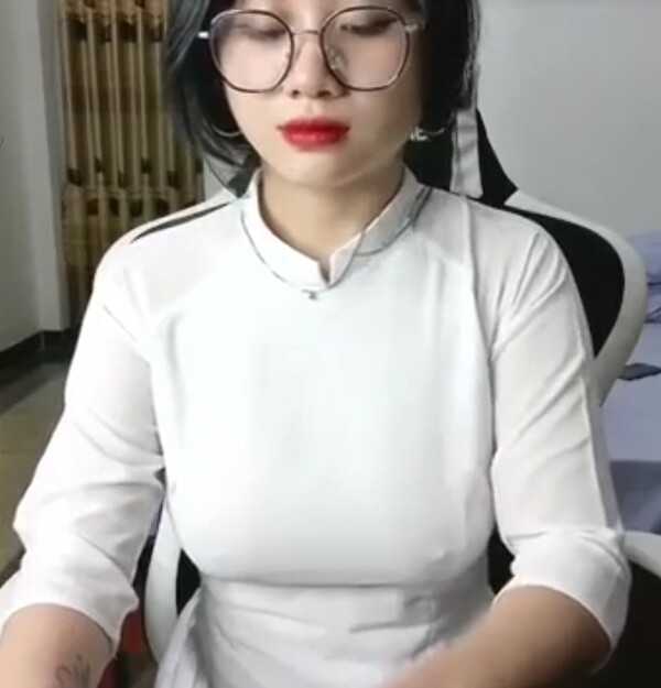 Sex Anna Gấu Ảnh Thật Nóng Rực Mạnh