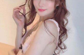 Minami Aizawa Là Ai? Tiết Lộ 672 Sự Thật Bất Ngờ Về Cựu Ngôi Sao AV Nhật Bản