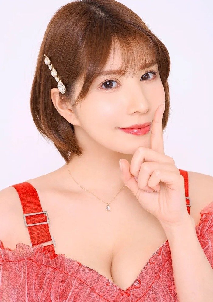 Nagi Hikaru là ai 3