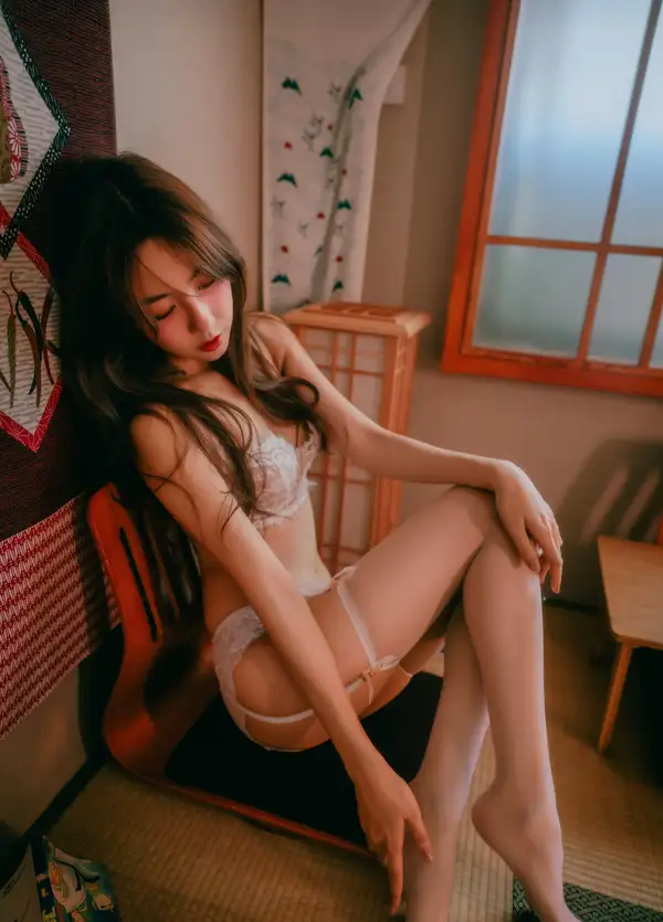 Ảnh Girl Xinh Lồn Ướt Sex Quyến Rũ