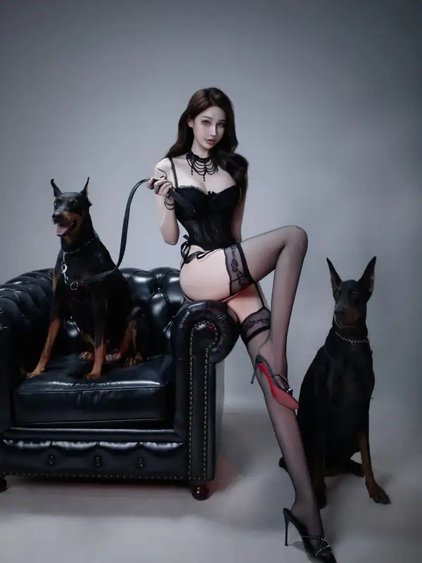 Ảnh Girl Xinh Hở Lồn Trắng Sex