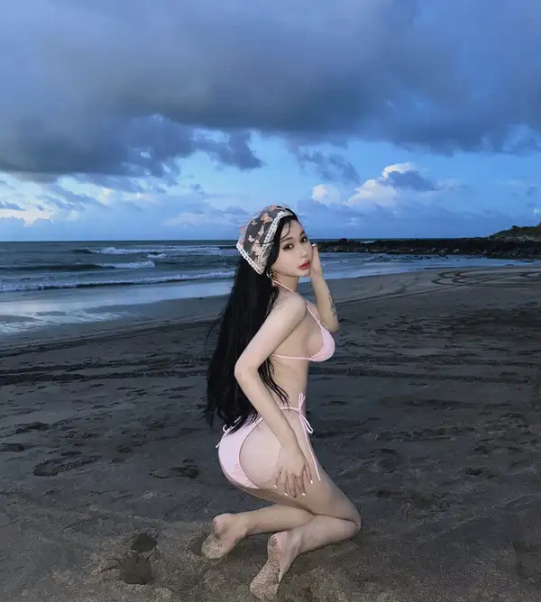 Ảnh Em Gái Xinh Show Lồn Sex Đẹp