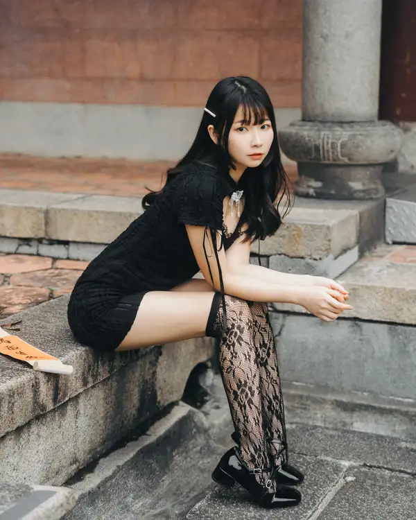 Gái Học Sinh 18 Sexy Ảnh Sex Mềm Mại Hấp Dẫn