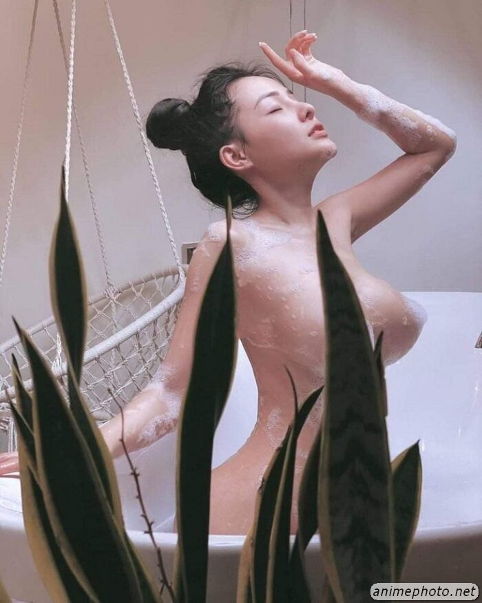 Album ảnh sex Ngân 98 khoe thân gợi cảm