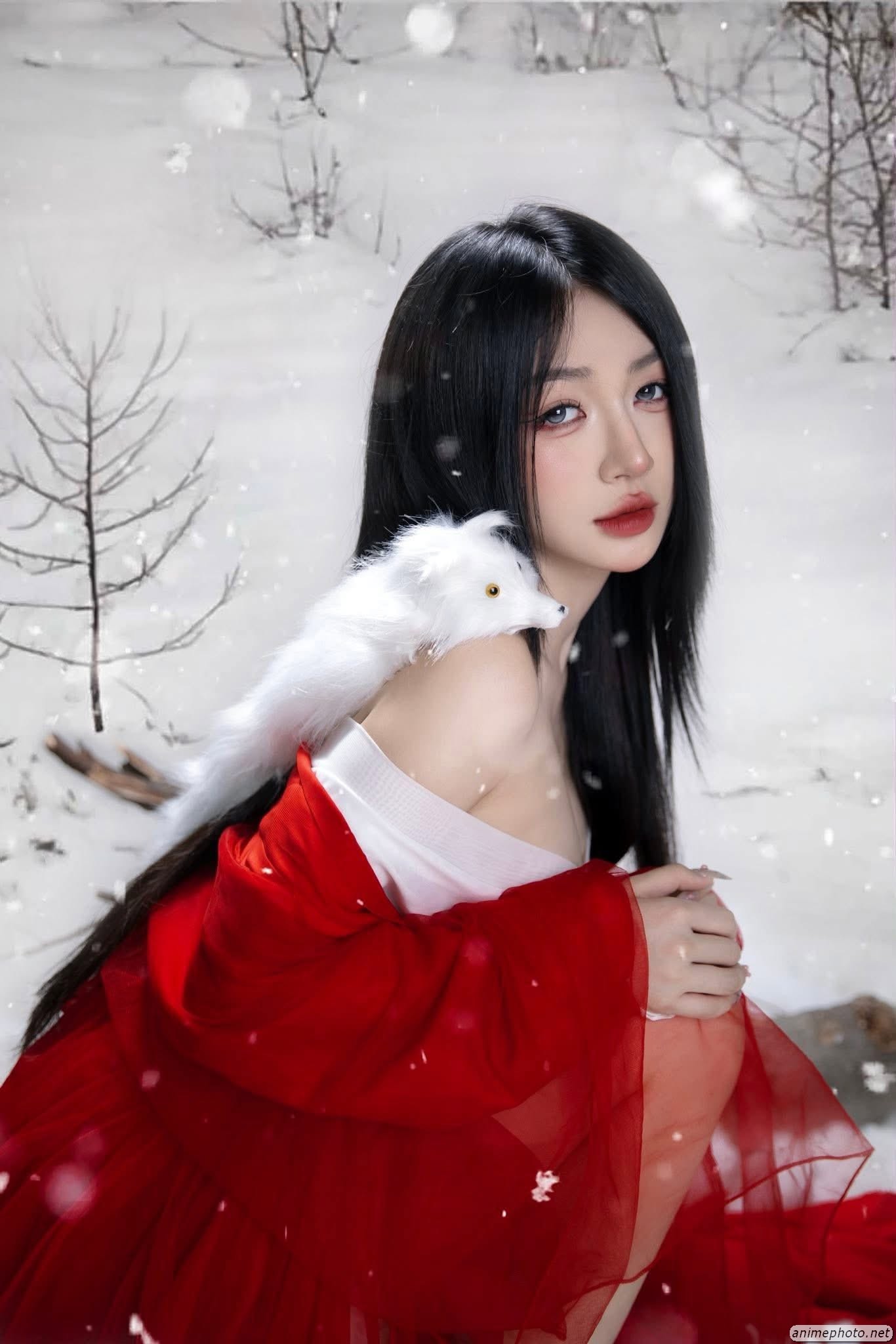Xem ảnh nude của Trần Hà Linh dáng chuẩn gợi tình