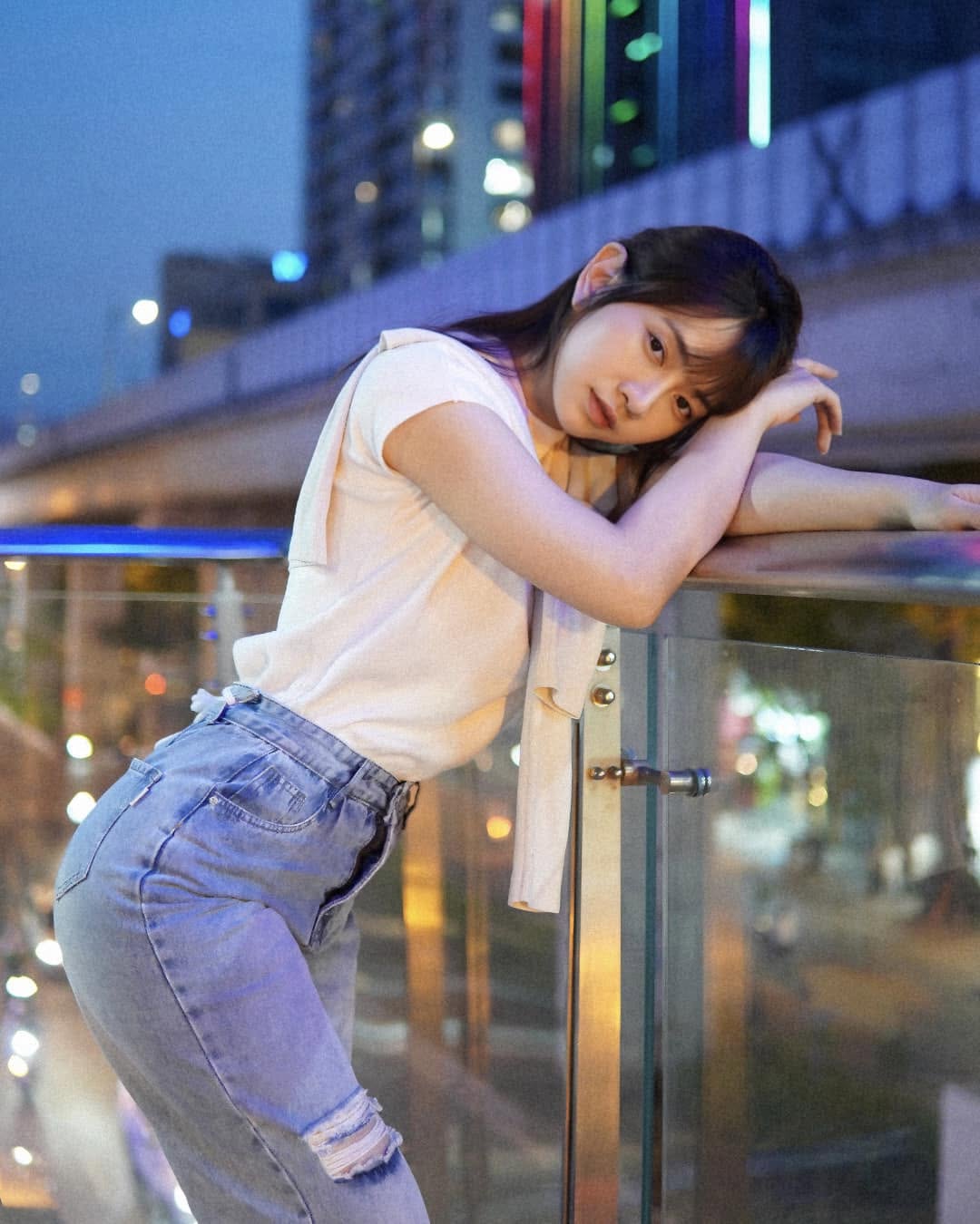 Album ảnh sex Lê Bống dáng chuẩn gợi tình