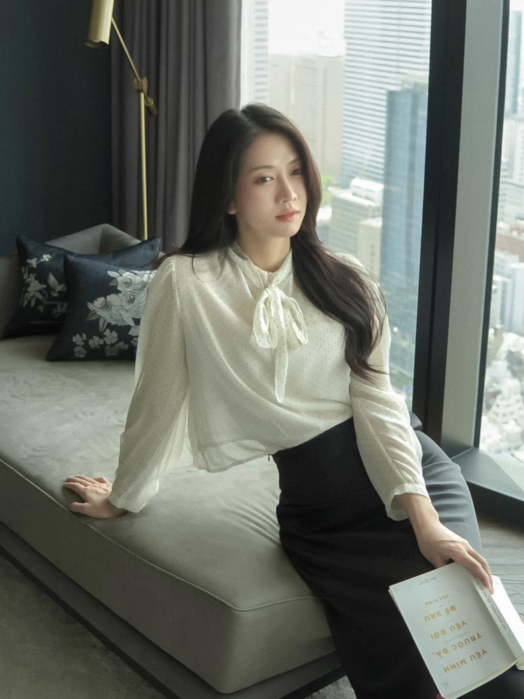Album ảnh sex Lê Bống da mịn nóng bỏng