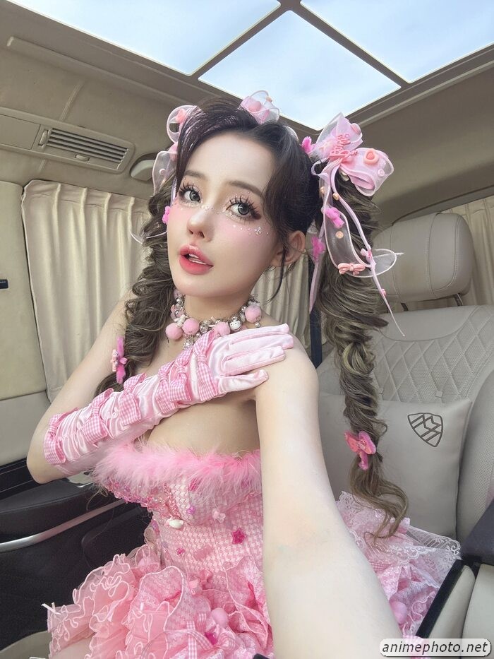 Hình ảnh sex Ngân 98 ngực đẹp không che