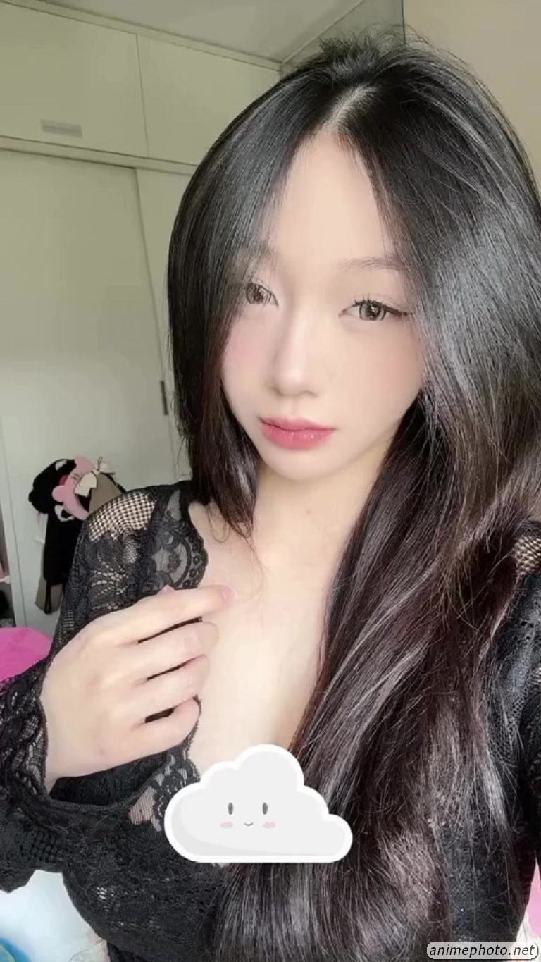 Bộ ảnh nude của Trần Hà Linh body mượt gợi cảm