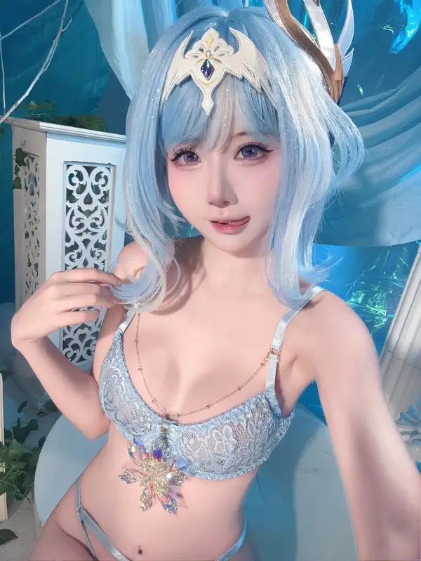 Bộ ảnh cosplay Senyuki nóng bỏng