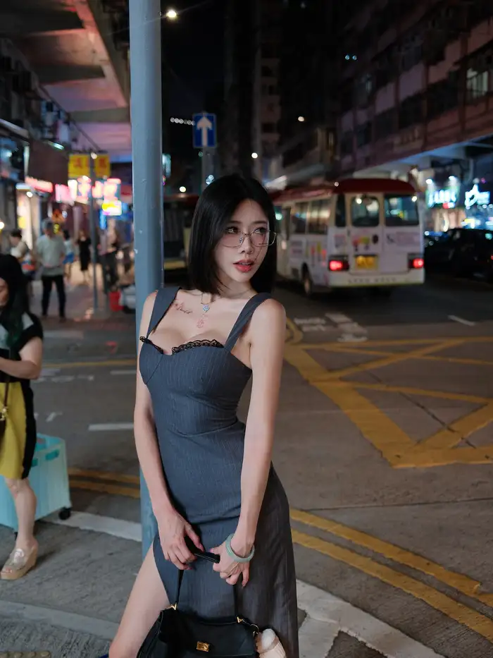 Ảnh avatar ngực to kích thích