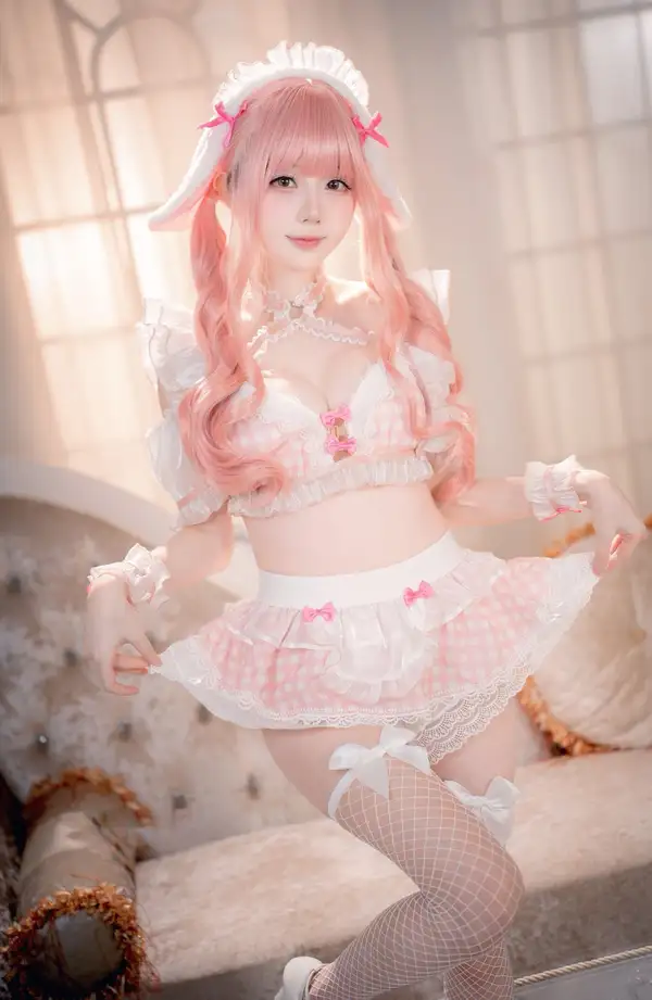 Ngắm ảnh cosplay Senyuki không che