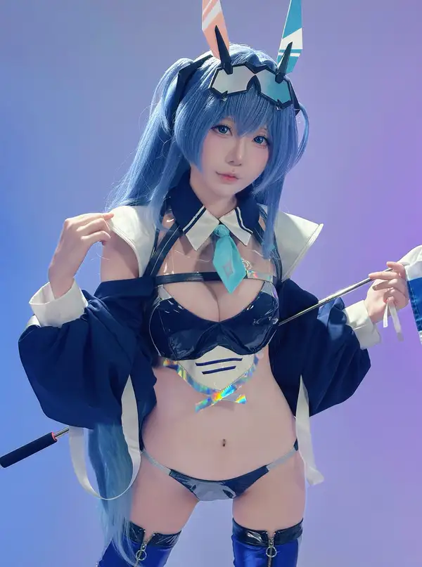 Tải cosplay Senyuki da trắng sexy