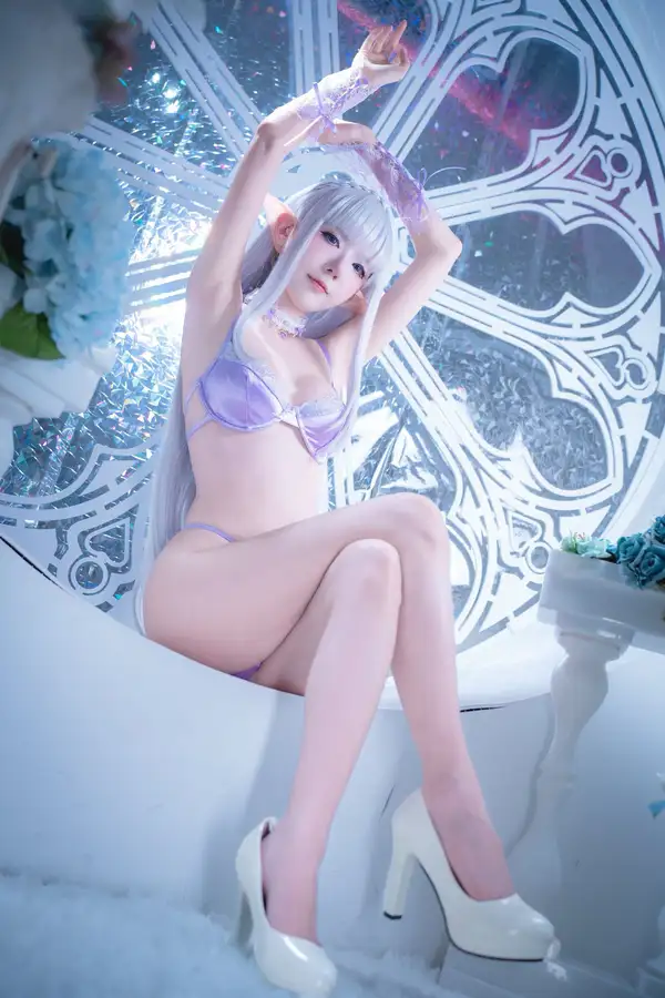Tải ảnh cosplay Senyuki show hàng